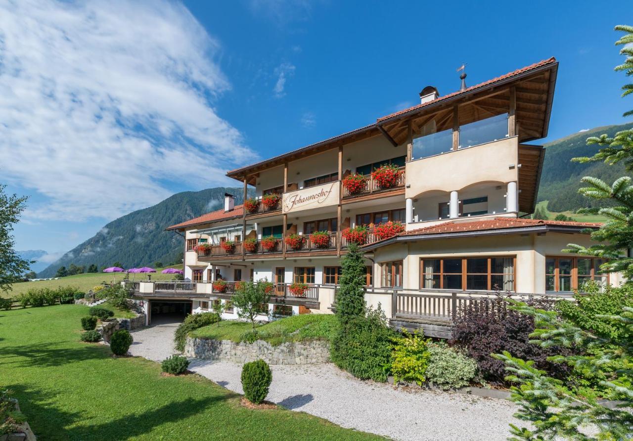 Berghotel Johanneshof Anterselva di Mezzo Eksteriør billede